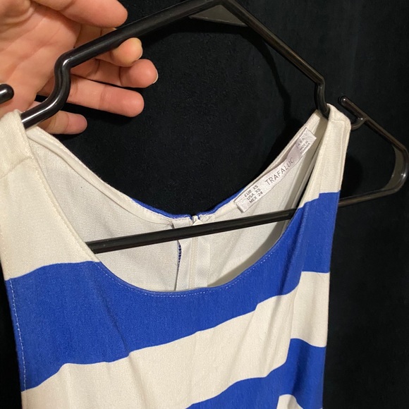 Long striped dress - Picture 7 of 7